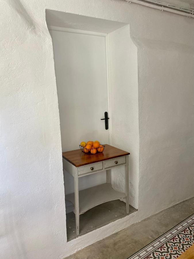 Gite Le Palmier - Perfectly Located Cosy Studio With Private Garden Puissalicon Exterior photo